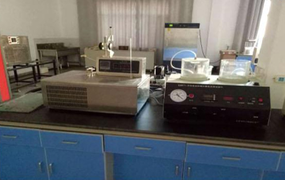 實驗室檢測設(shè)備